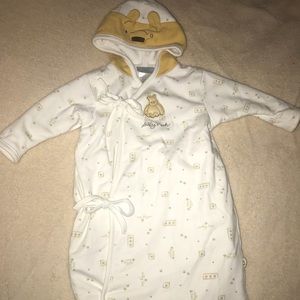 Winnie the Pooh Wearable Blanket